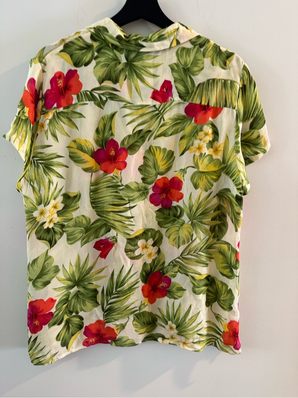 Lauren Ralph Lauren Cream Tropical Floral Button-Down Shirt - Picture 2 of 6